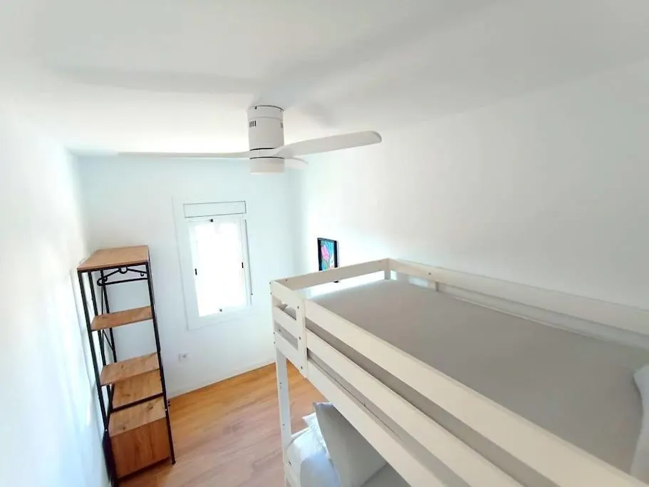 Atico Cerca Playa Y Centro A 10 Min. Appartement Sant Adria de Besos 0*,  Spanje